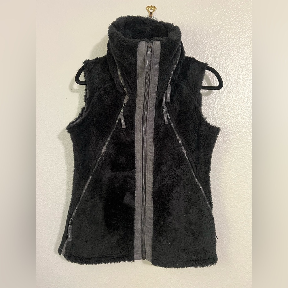 Kuhl Vest, women’s small, black, stashable hood